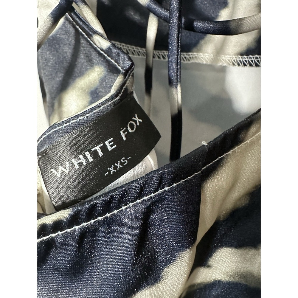 White Fox Boutique Zebra Print Maxi Dress XXS Black White Lace Up Back Satin - Picture 5 of 9